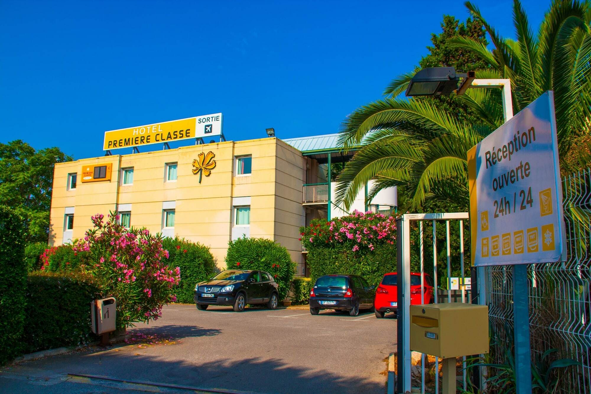 Greet Hotel Montpellier Aeroport Parc Des Expos Mauguio Dış mekan fotoğraf
